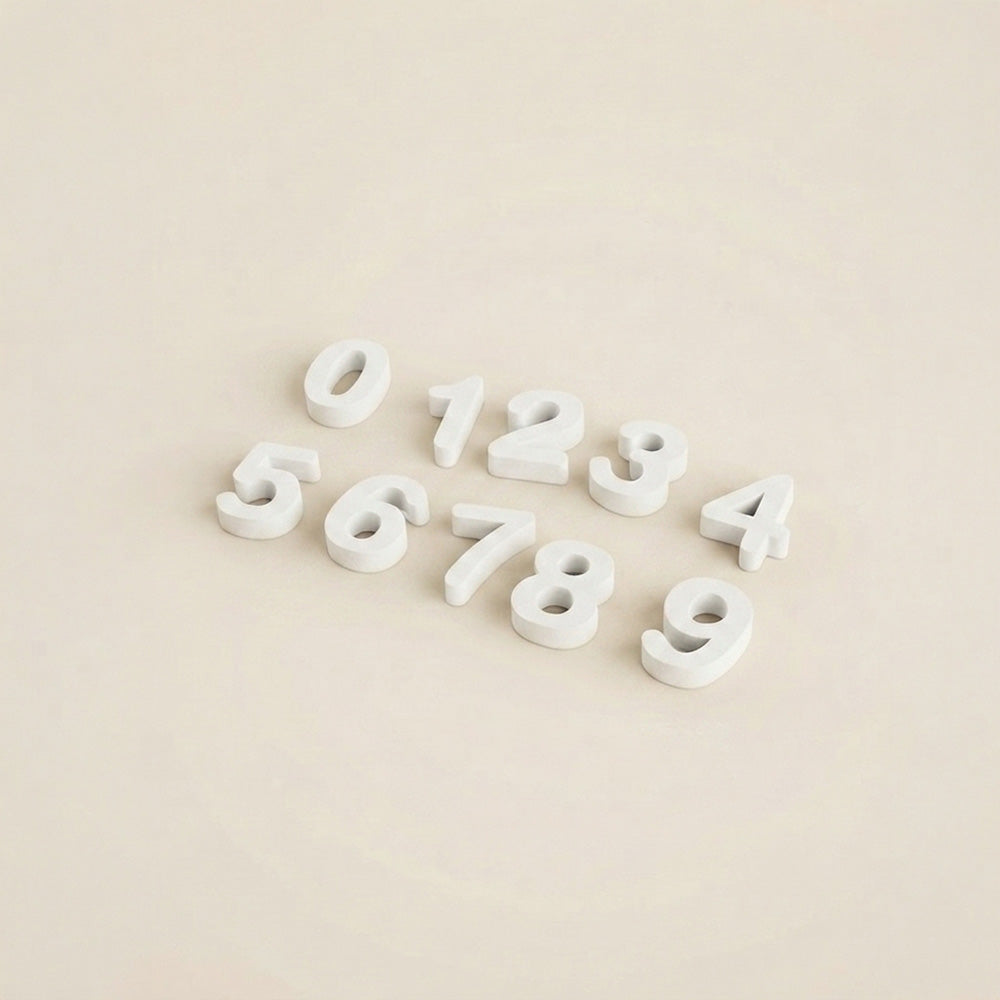 set cifre, alb 2 cm, prima numaratoare